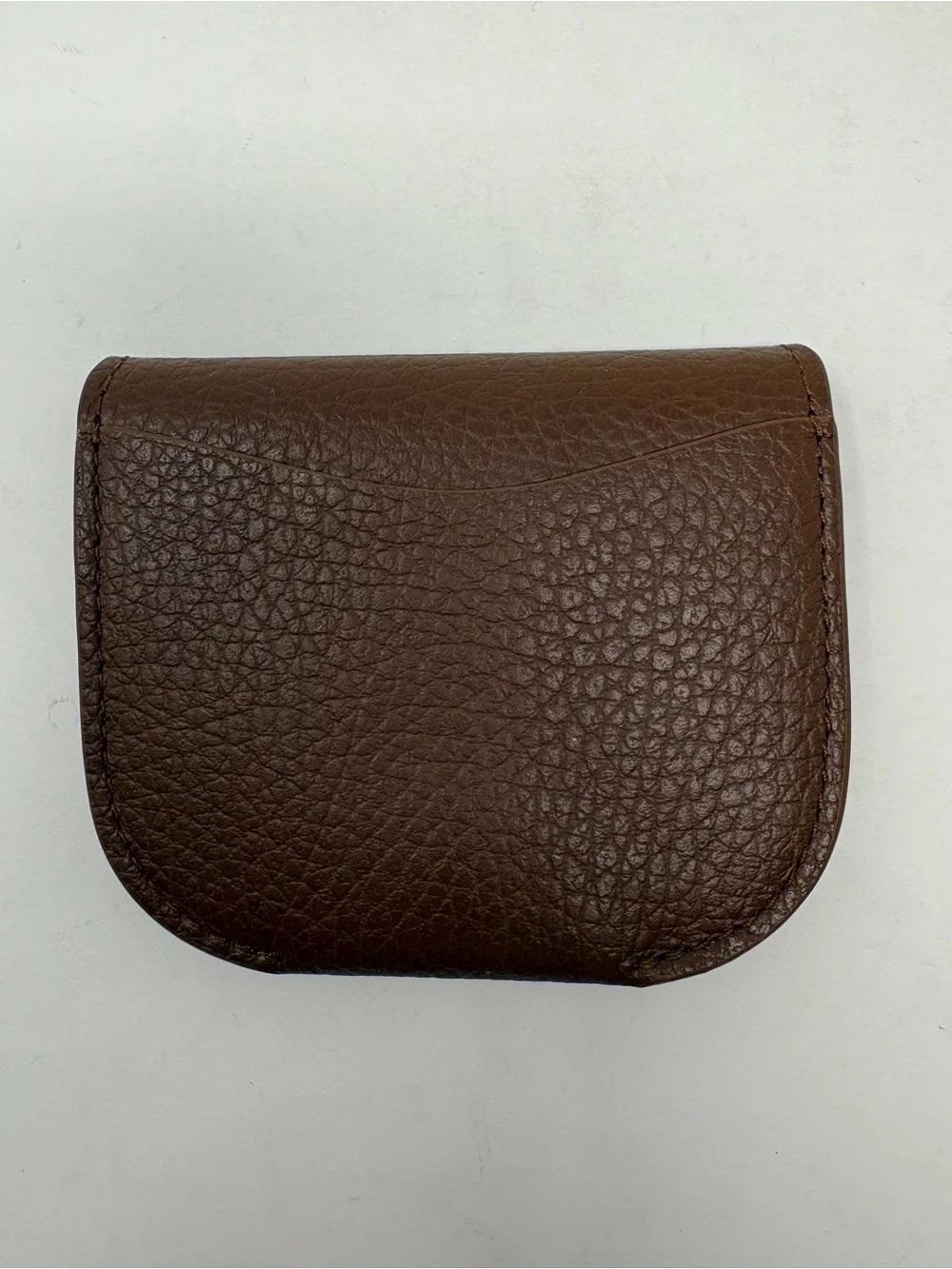 Cuyana Leather Fold Cardholder Dark Chestnut Brown SLG Minimalist Slim Snap